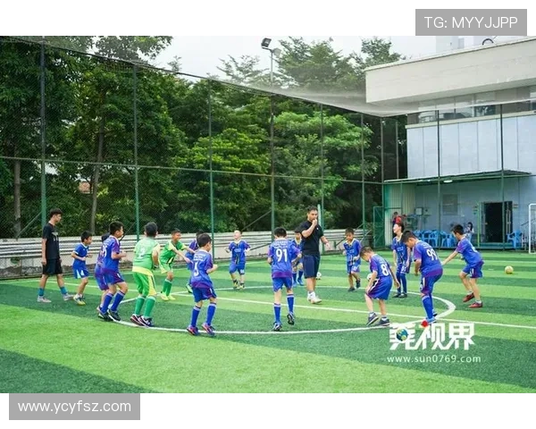 朋友们一起追逐梦想的香港足球明星音乐视频盛典