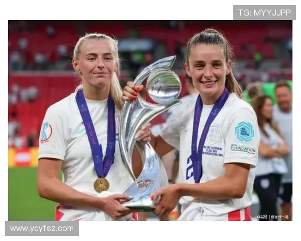 欧洲足球明星的外貌争议与球场魅力的真实对比 欧洲足球明星的外貌争议与球场魅力的真实对比